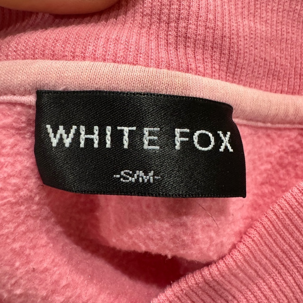 White Fox Boutique Vibrant Pink Crewneck Sweater with Relaxed Fit - Picture 4 of 4